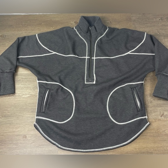 Free People Movement Mountain Dreamin’ Reversible Sweatshirt Grey Ivory M/L - Picture 3 of 15